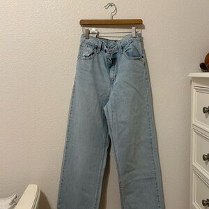 Levi high waisted straight jeans